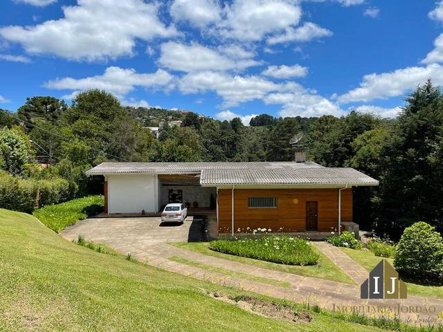 #20 - Casa para Venda em Campos do Jordão - SP - 2