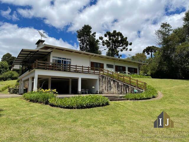 #20 - Casa para Venda em Campos do Jordão - SP - 1