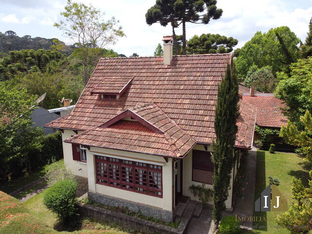 #29 - Casa para Venda em Campos do Jordão - SP - 1