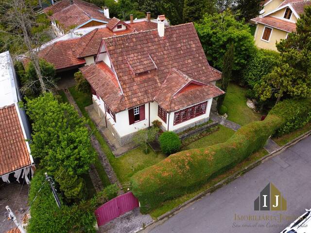 #29 - Casa para Venda em Campos do Jordão - SP - 2